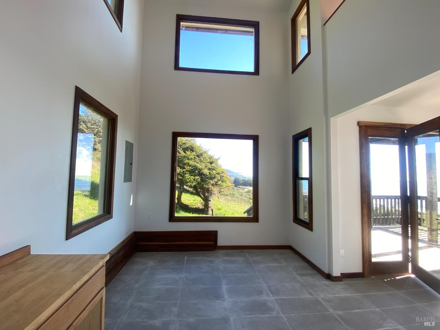 41301 Seascape Drive Westport CA 95488