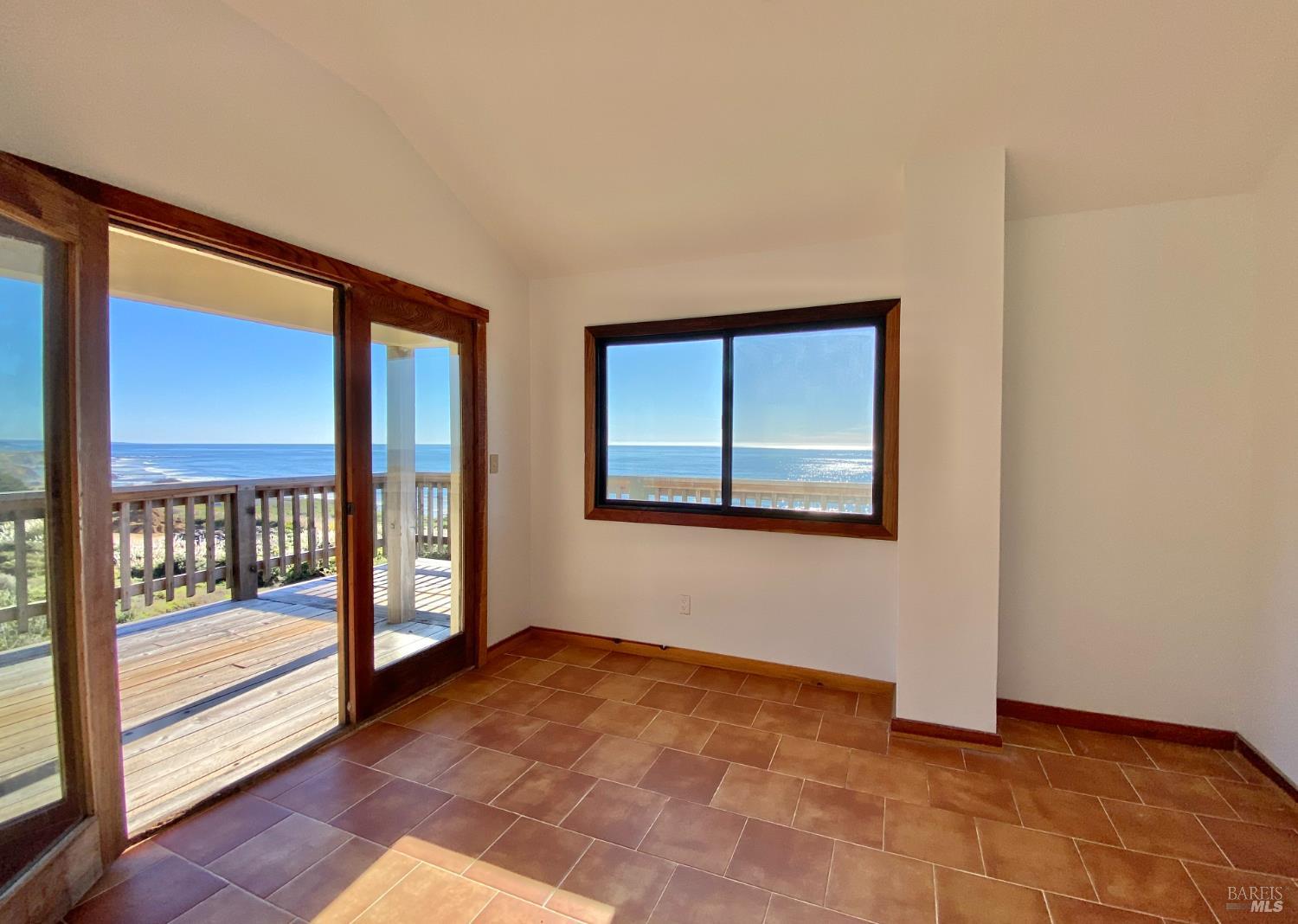 41301 Seascape Drive Westport CA 95488