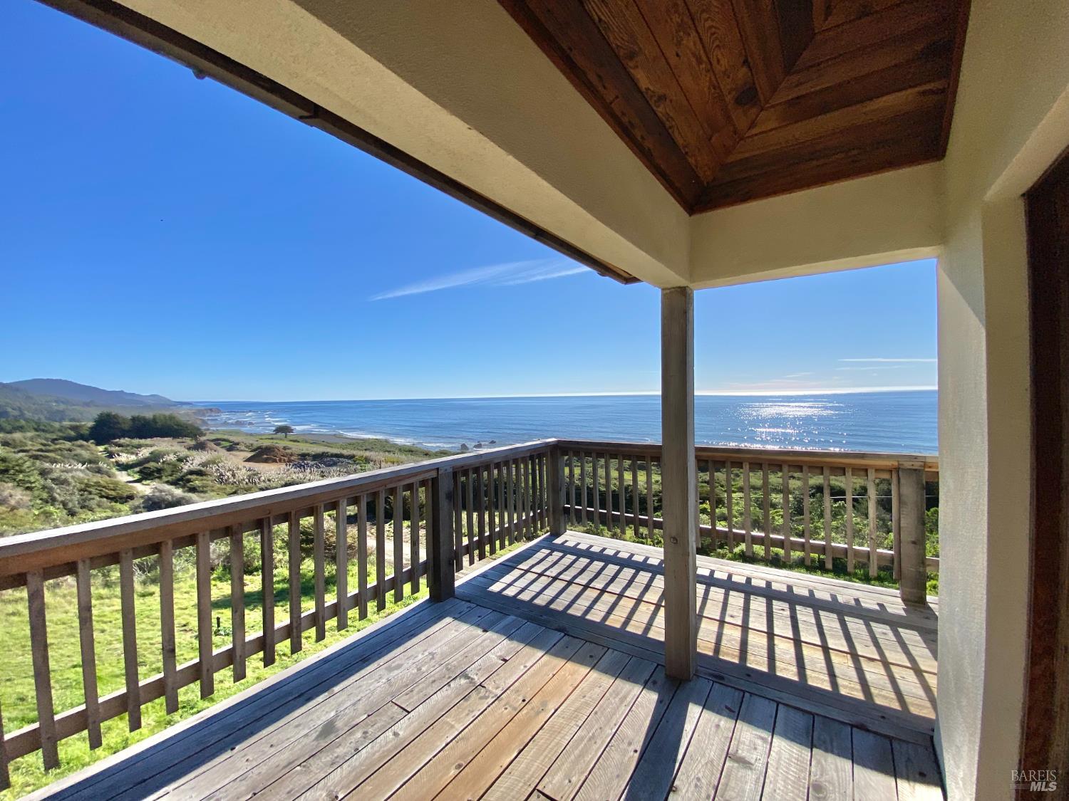41301 Seascape Drive Westport CA 95488