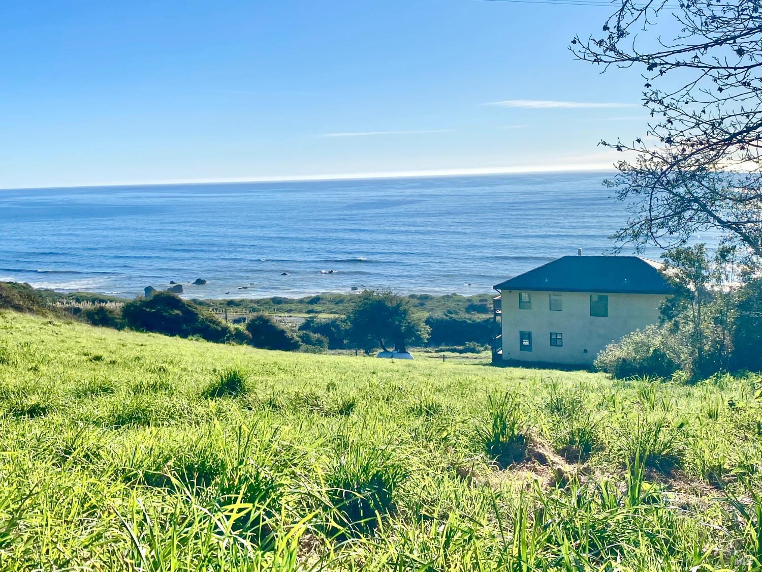 41301 Seascape Drive Westport CA 95488