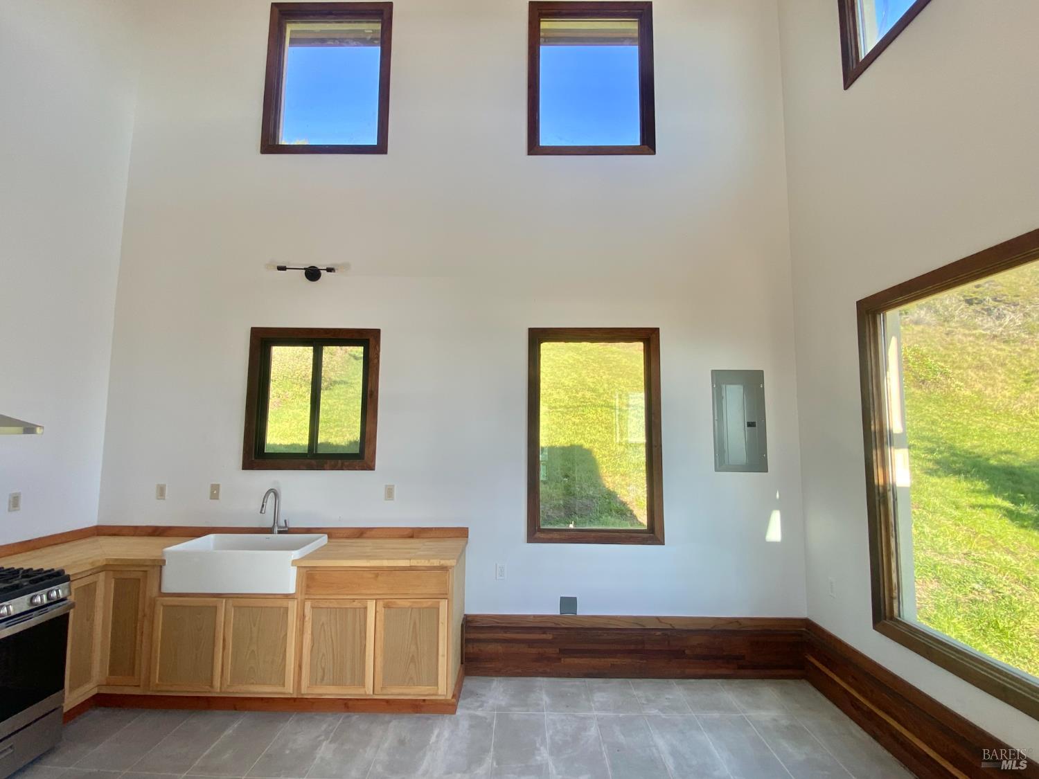 41301 Seascape Drive Westport CA 95488
