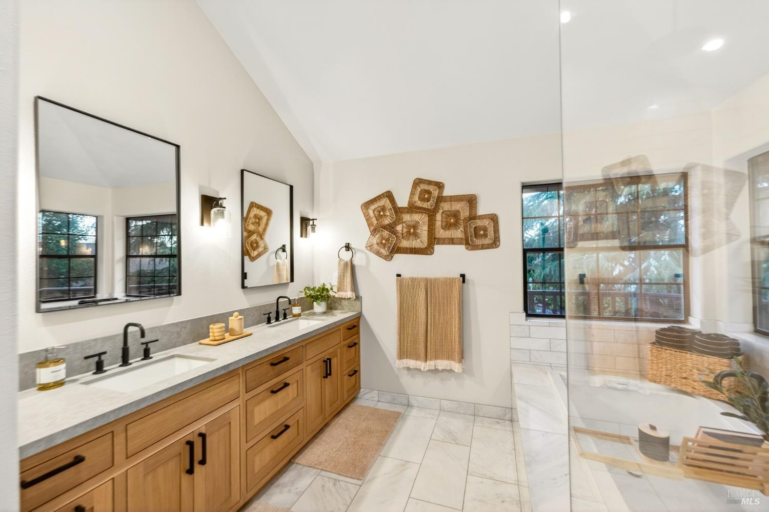 18 Clement Court Napa CA 94558