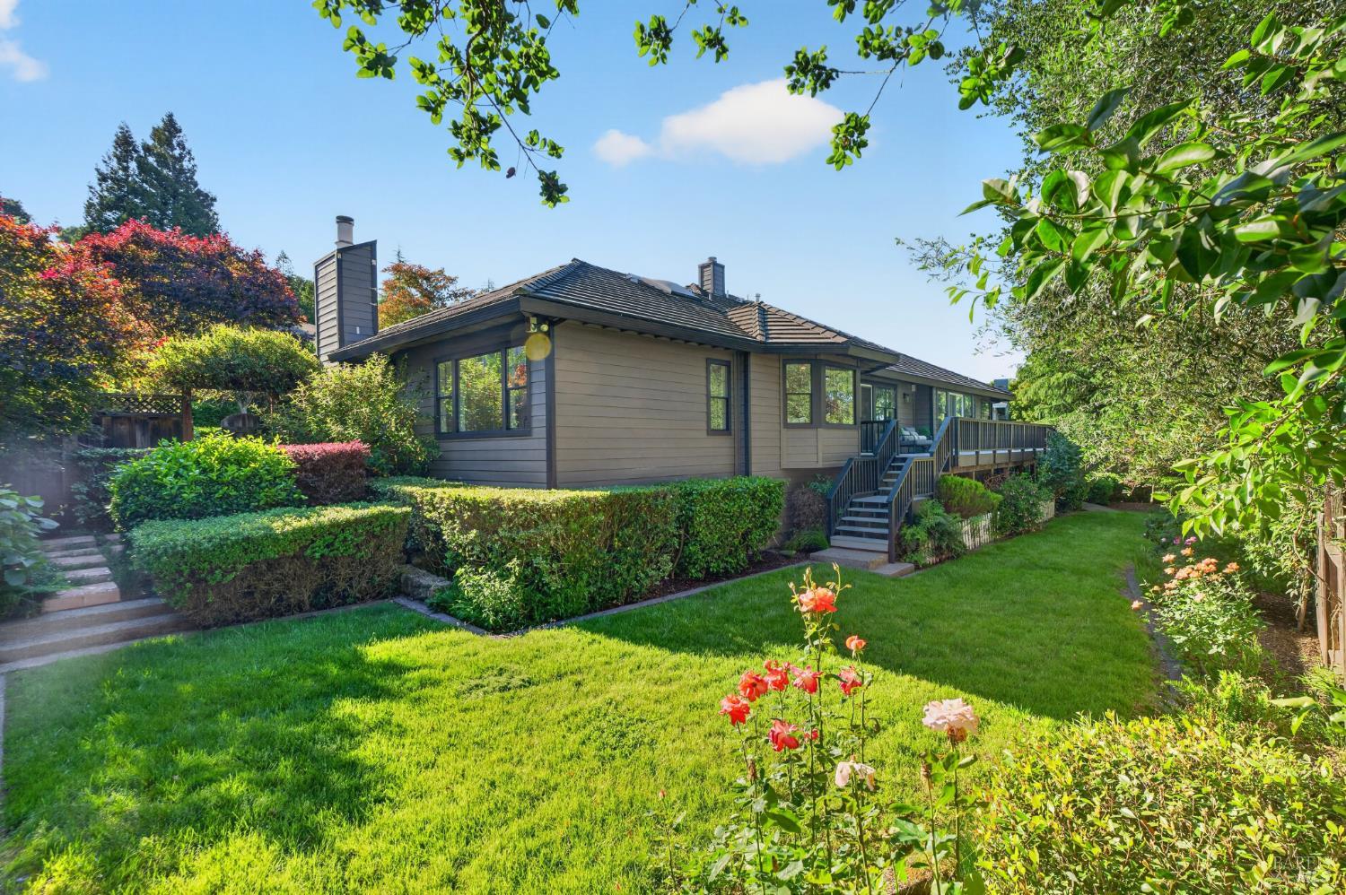 18 Clement Court Napa CA 94558