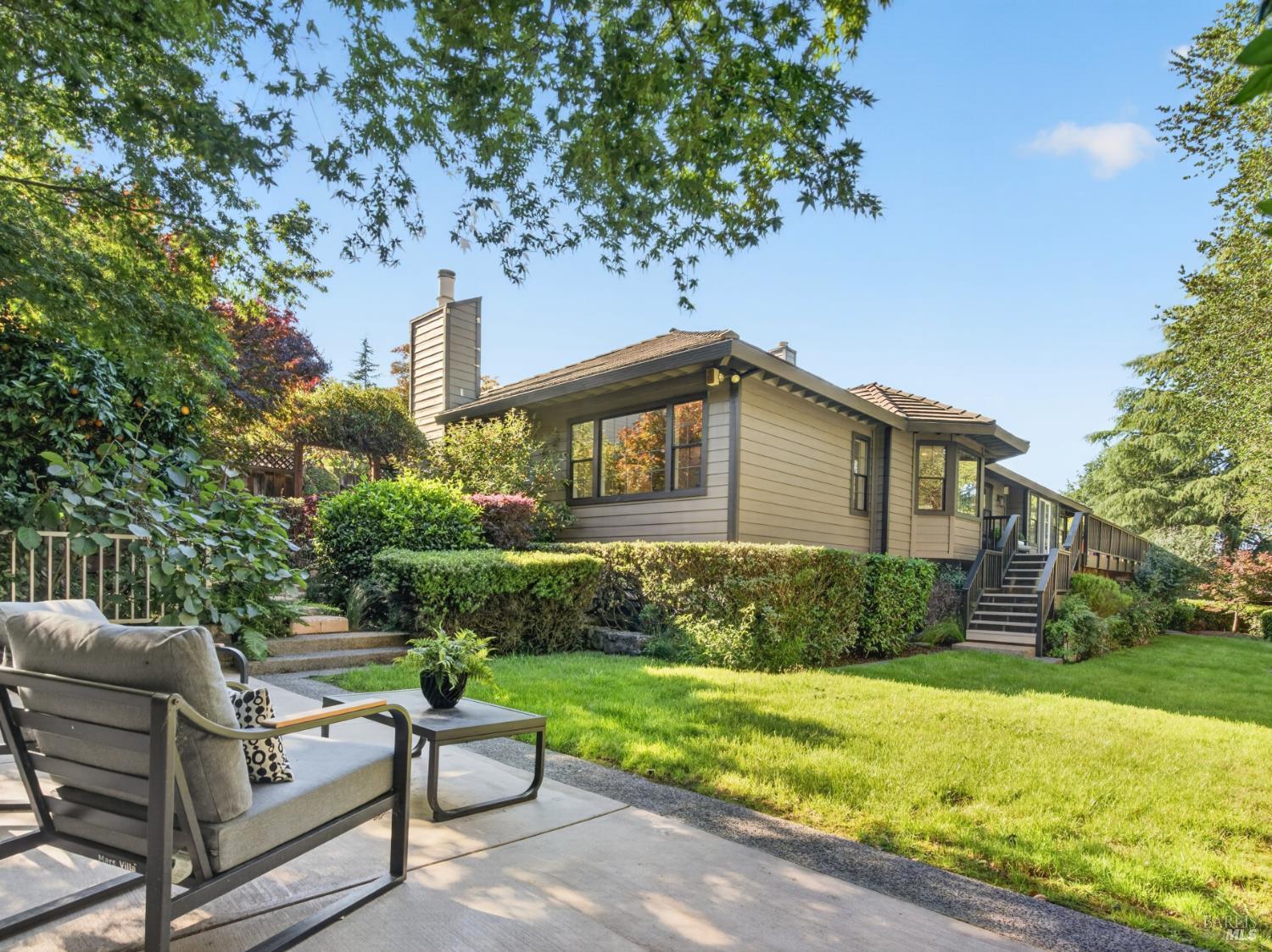 18 Clement Court Napa CA 94558