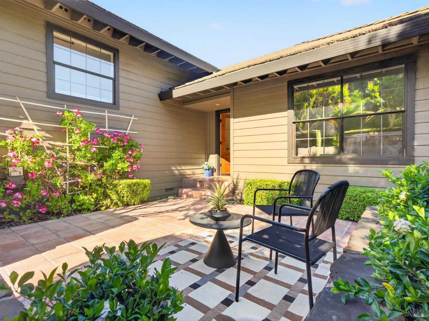 18 Clement Court Napa CA 94558