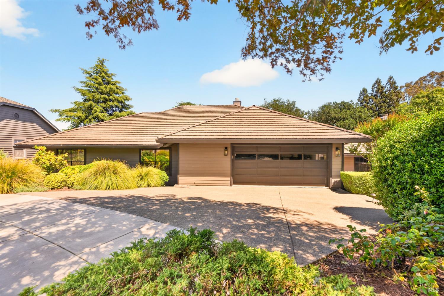 18 Clement Court Napa CA 94558