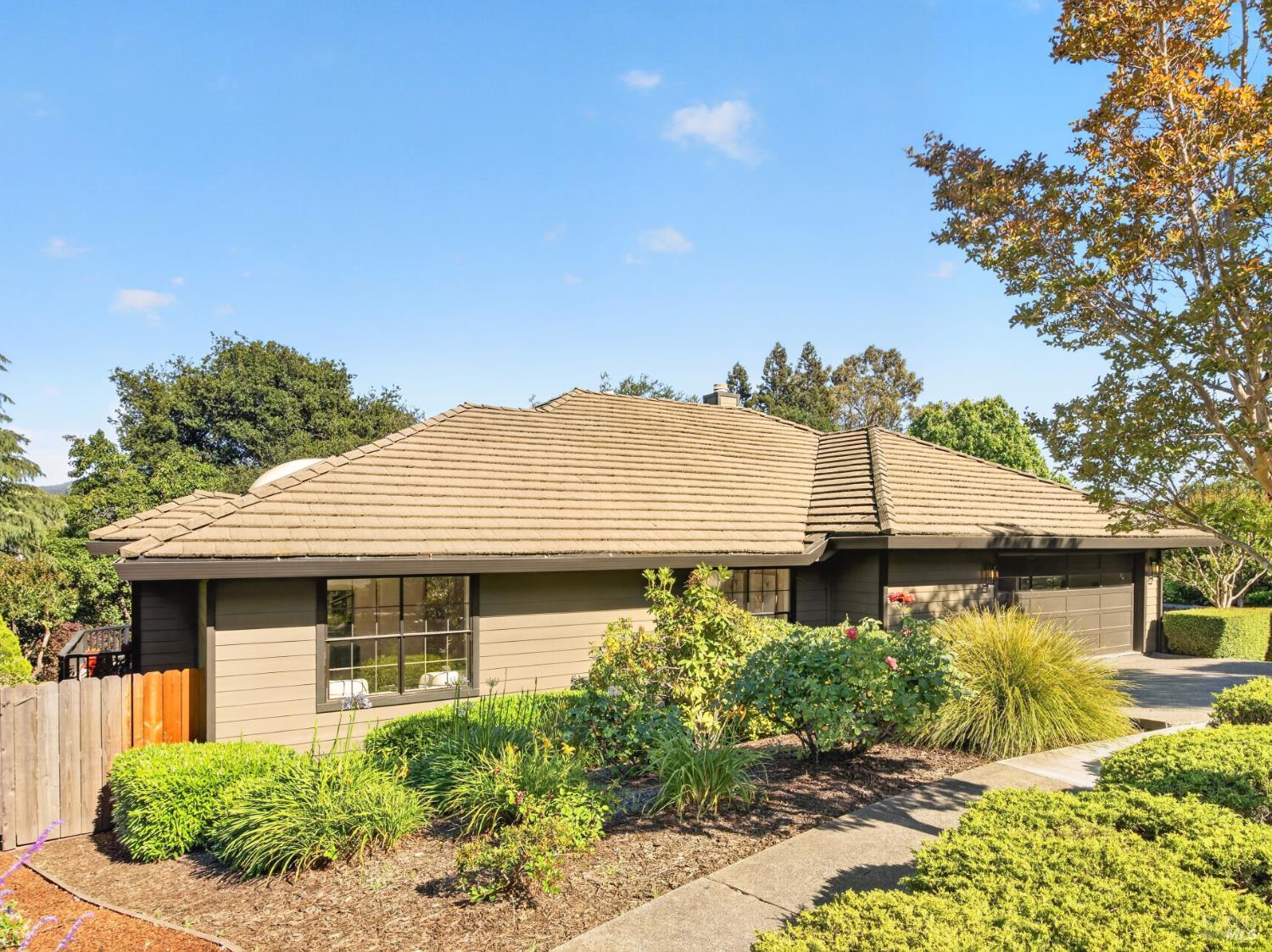 18 Clement Court Napa CA 94558