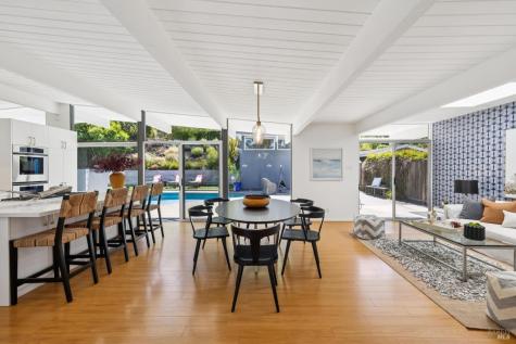 324 Devon Drive San Rafael CA 94903