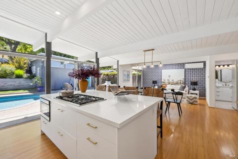 324 Devon Drive San Rafael CA 94903