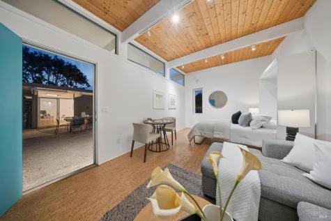324 Devon Drive San Rafael CA 94903