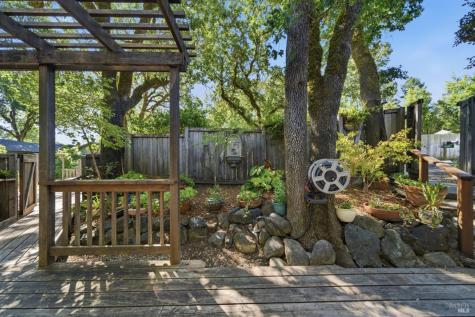9222 Argonne Way Forestville CA 95436