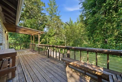 9222 Argonne Way Forestville CA 95436