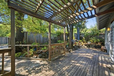 9222 Argonne Way Forestville CA 95436