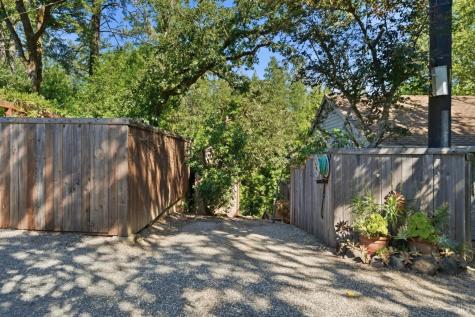 9222 Argonne Way Forestville CA 95436