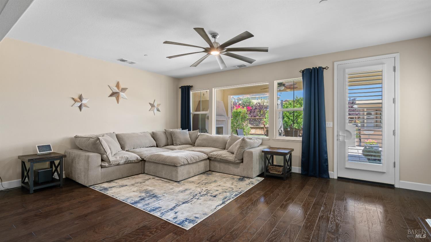 786 Elderberry Loop Vacaville CA 95688