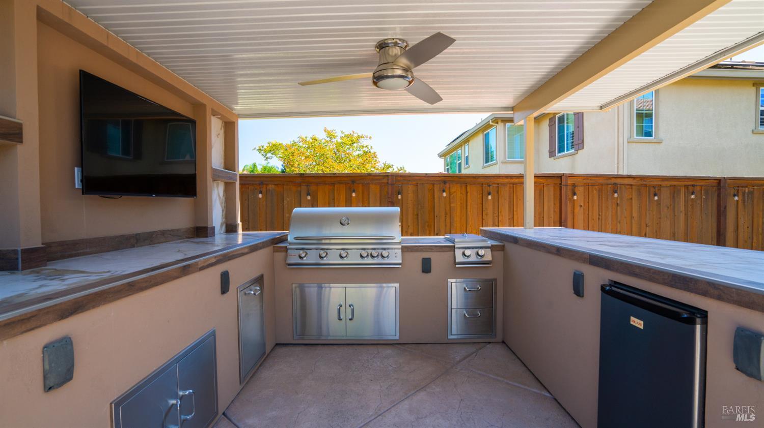 786 Elderberry Loop Vacaville CA 95688