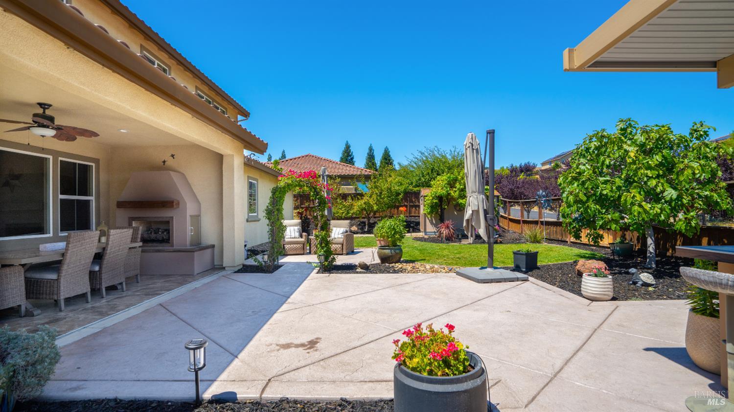 786 Elderberry Loop Vacaville CA 95688