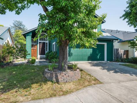 1520 Cabernet Circle Santa Rosa CA 95403