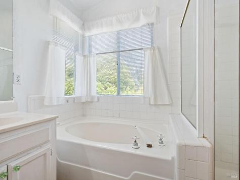 1520 Cabernet Circle Santa Rosa CA 95403