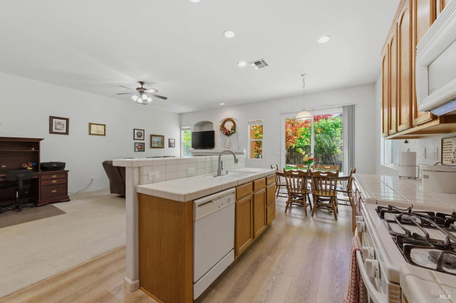 1644 Hickam Circle Suisun City CA 94585