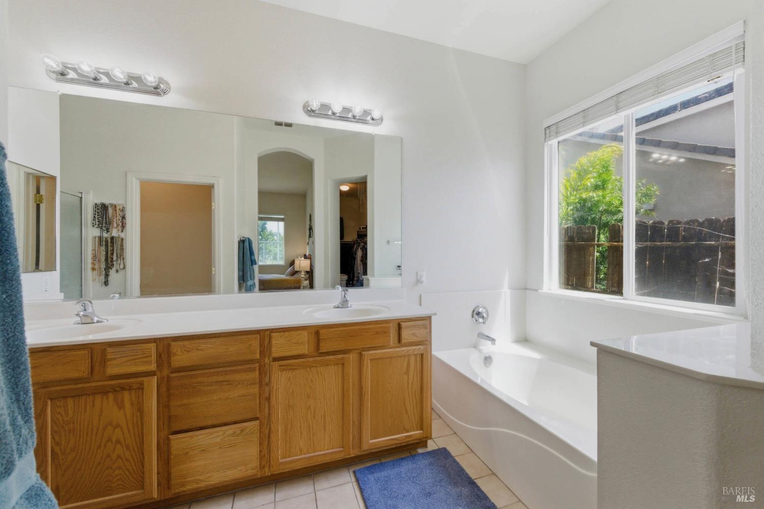 1644 Hickam Circle Suisun City CA 94585