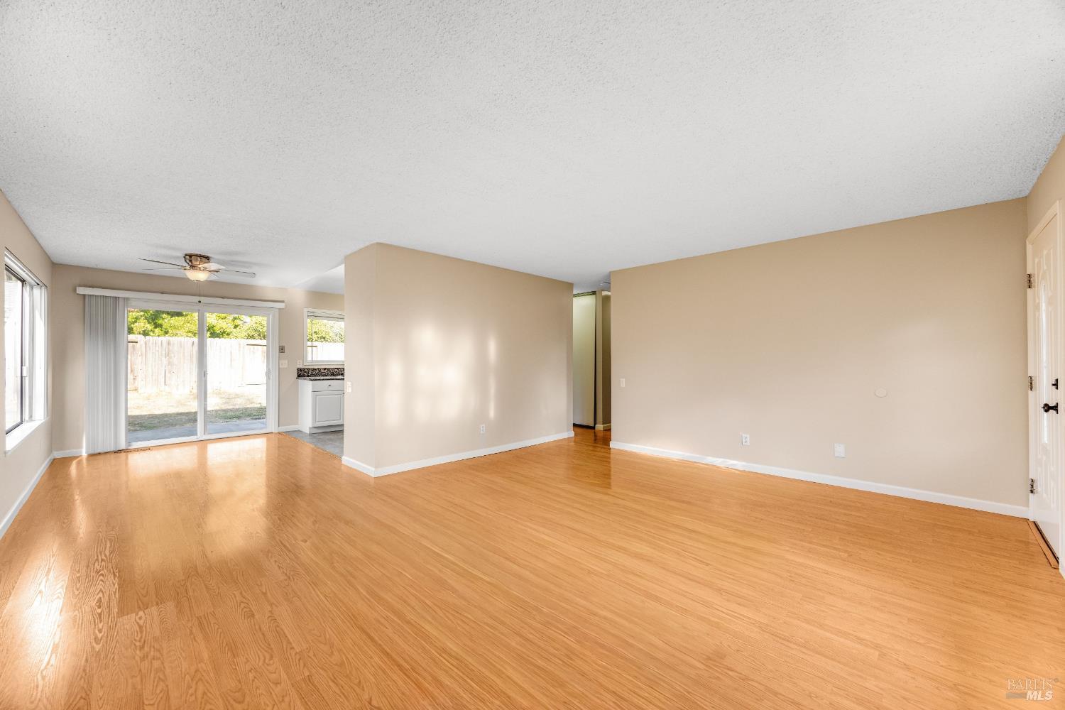 8528 Liman Way Rohnert Park CA 94928
