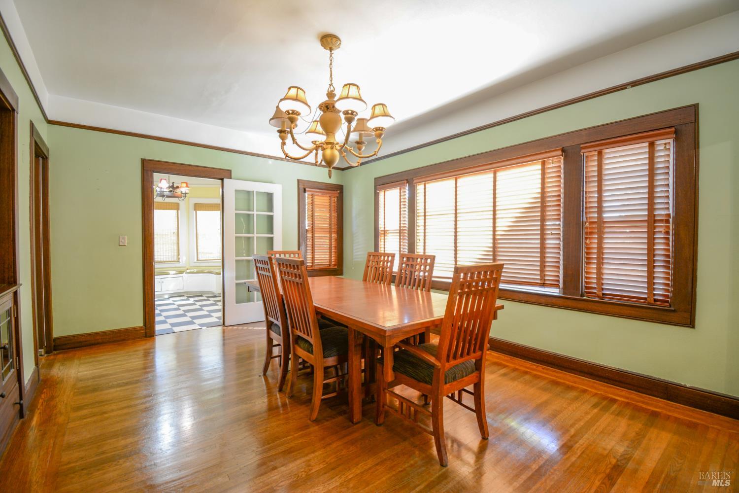 811 N First Street Dixon CA 95620