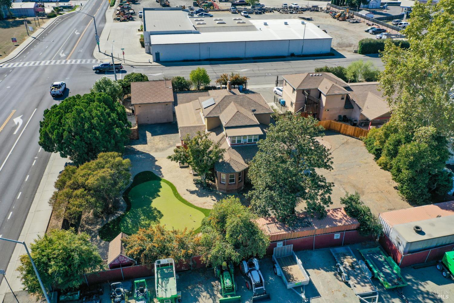 811 N First Street Dixon CA 95620