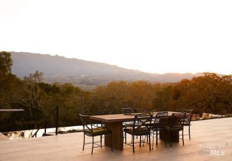 1970 Warm Springs Road Glen Ellen CA 95442