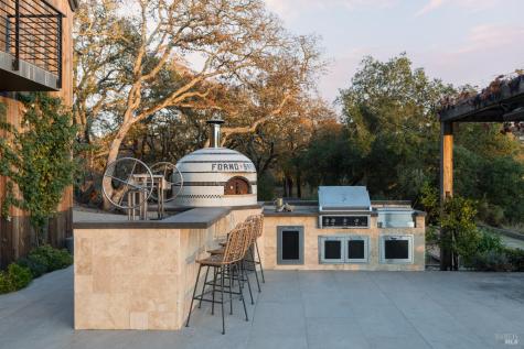 1970 Warm Springs Road Glen Ellen CA 95442