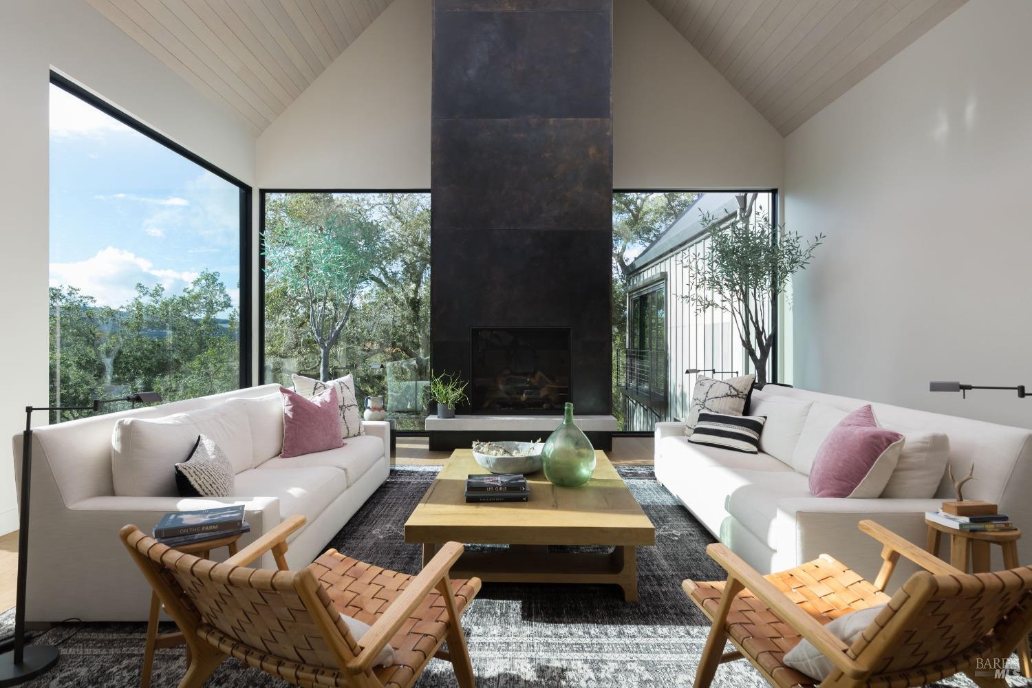 1970 Warm Springs Road Glen Ellen CA 95442