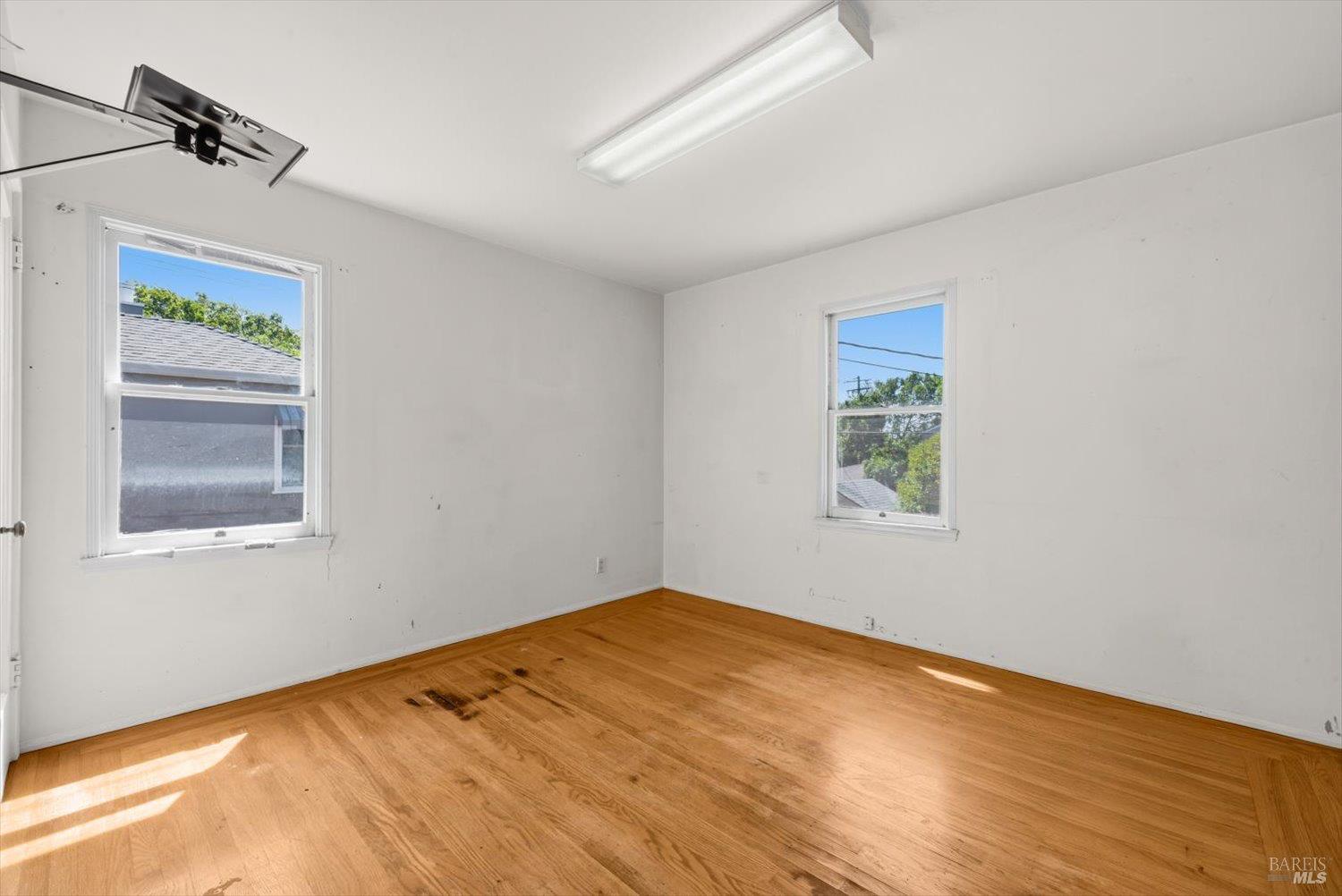 1939 Indiana Street Vallejo CA 94590