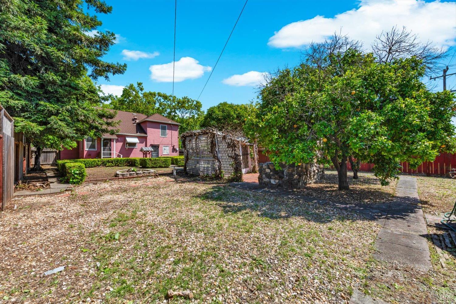 1939 Indiana Street Vallejo CA 94590