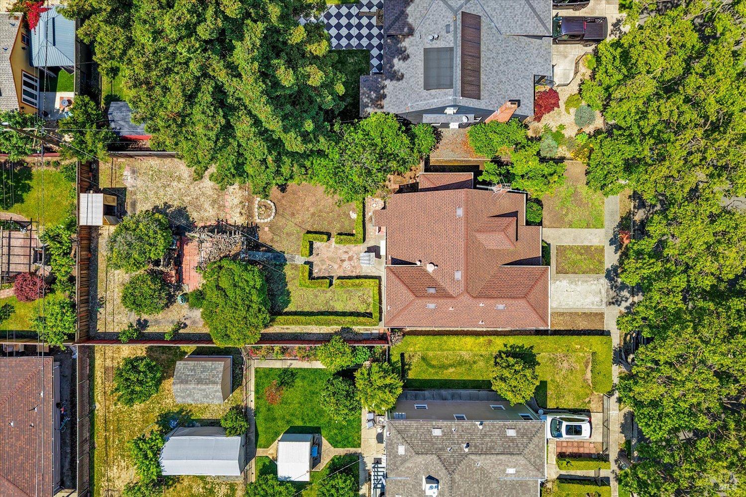 1939 Indiana Street Vallejo CA 94590