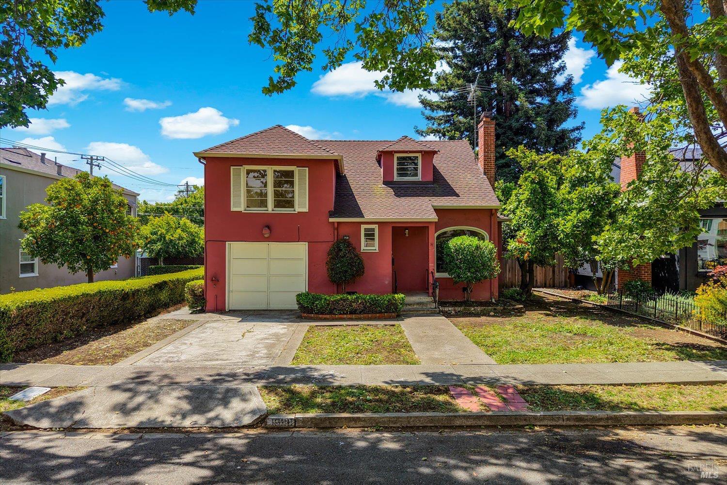 1939 Indiana Street Vallejo CA 94590