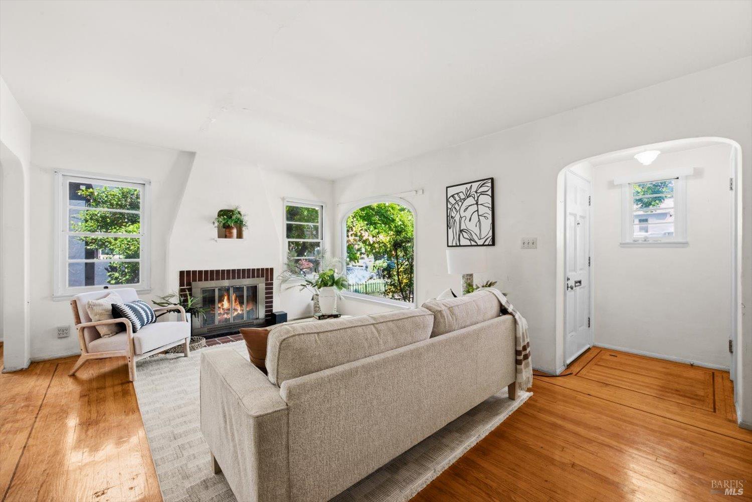 1939 Indiana Street Vallejo CA 94590