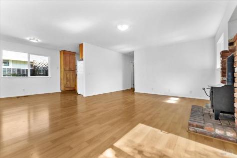 187 Pine Avenue Sonoma CA 95476