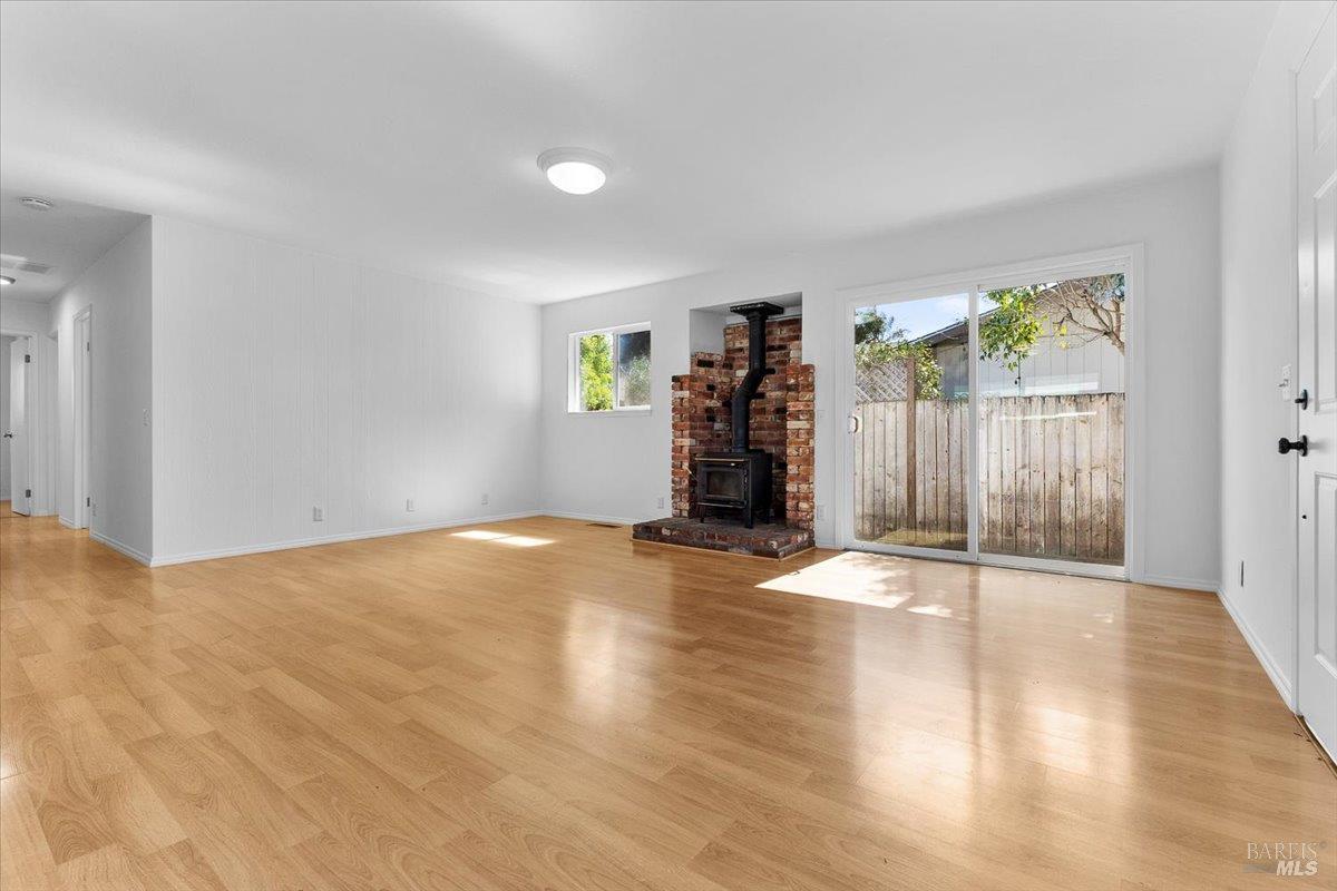 187 Pine Avenue Sonoma CA 95476