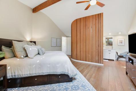 4730 Woodcliff Court Santa Rosa CA 95405