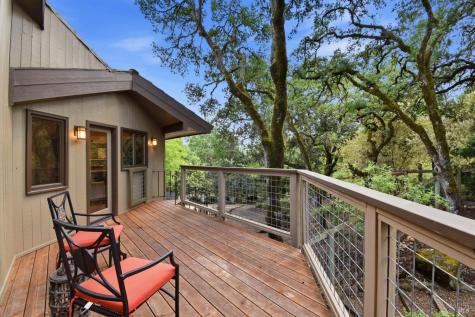 4730 Woodcliff Court Santa Rosa CA 95405