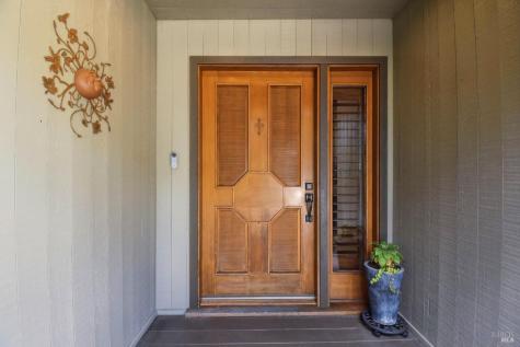 4730 Woodcliff Court Santa Rosa CA 95405