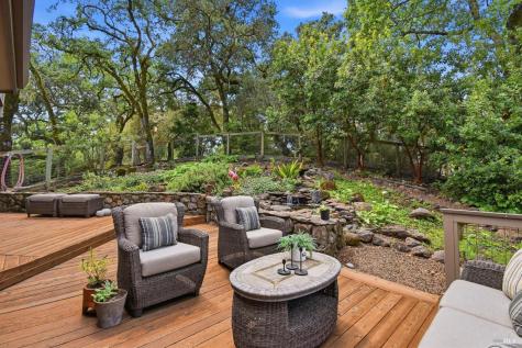 4730 Woodcliff Court Santa Rosa CA 95405