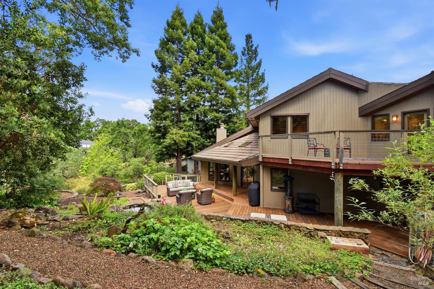 4730 Woodcliff Court Santa Rosa CA 95405