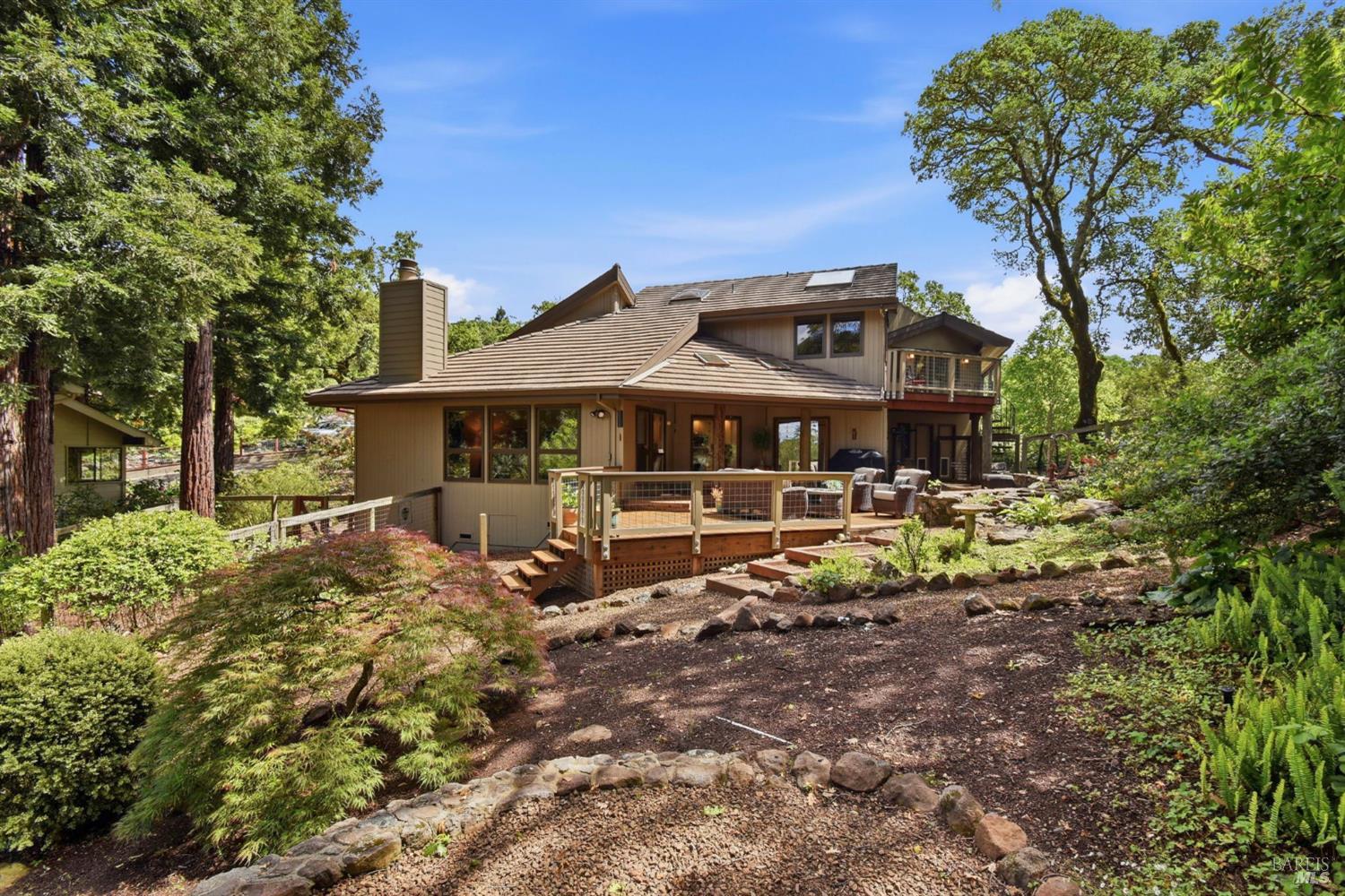 4730 Woodcliff Court Santa Rosa CA 95405