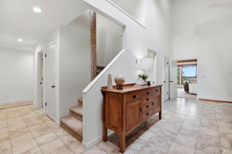 4730 Woodcliff Court Santa Rosa CA 95405