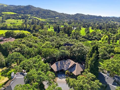 4730 Woodcliff Court Santa Rosa CA 95405