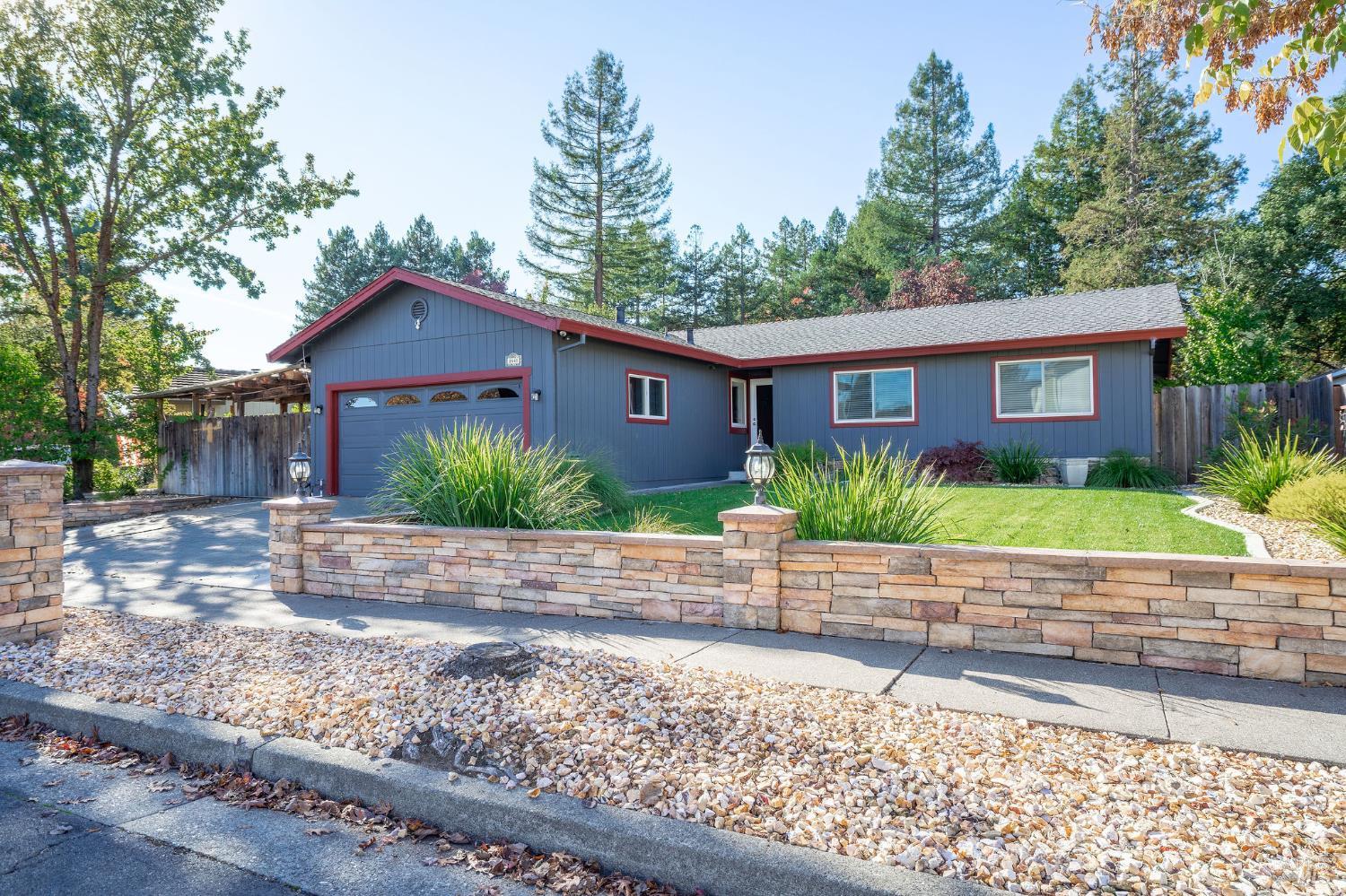 2443 Big Oak Drive Santa Rosa CA 95401