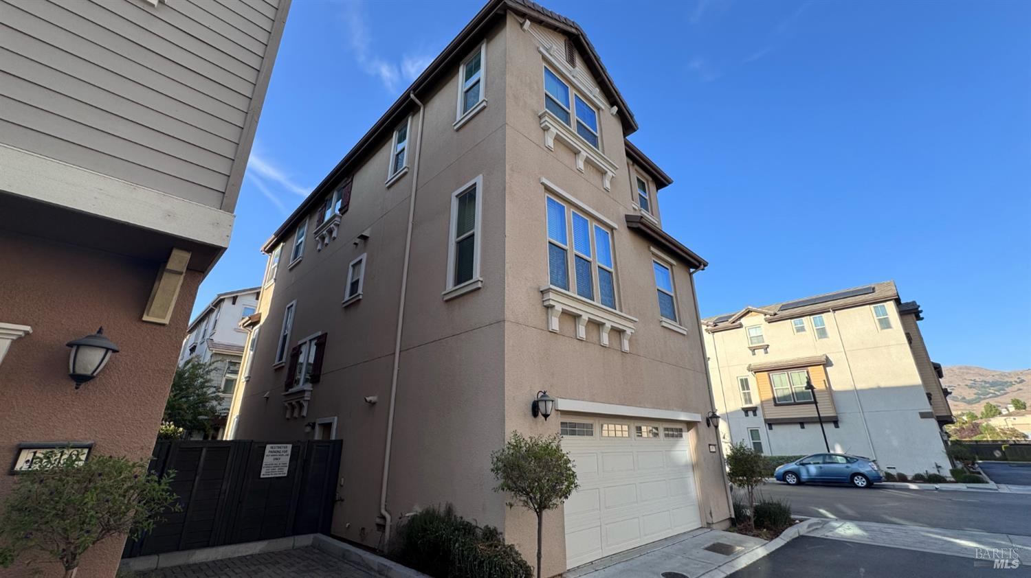 1517 Hidden Creek Lane Milpitas CA 95035