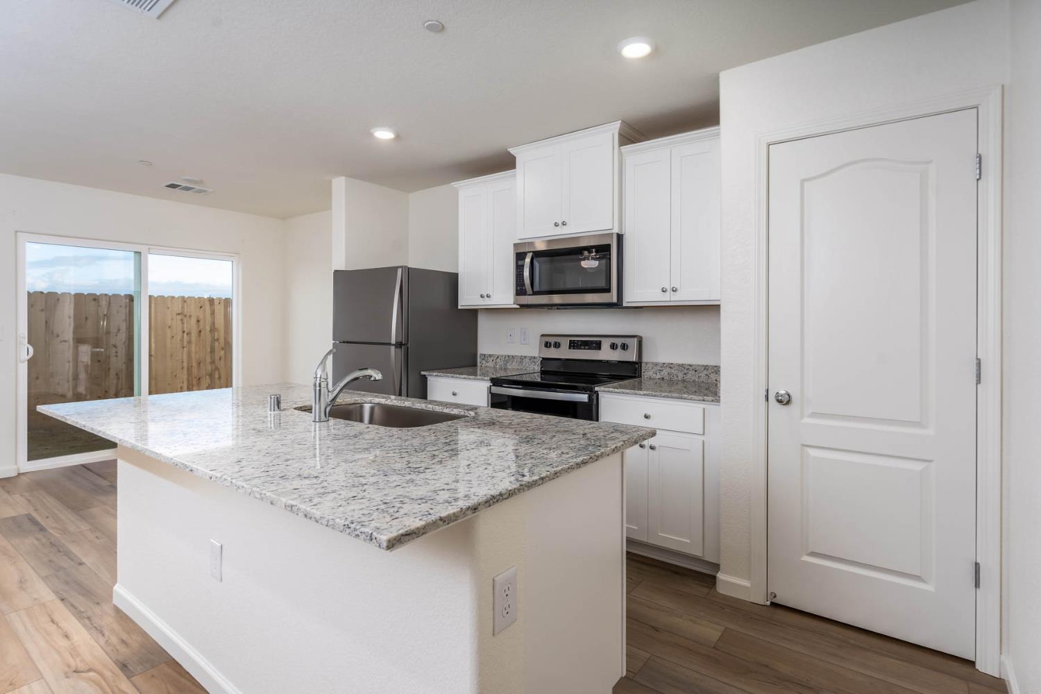 2273 George Court Newman CA 95360