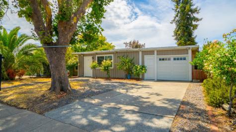 304 S Mcdowell Boulevard Petaluma CA 94954